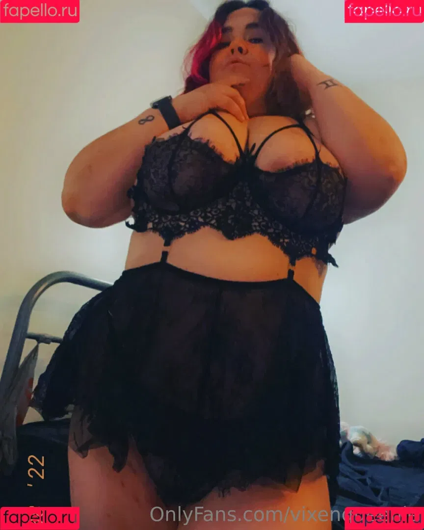 vixenqueenie Onlyfans Photo Gallery 