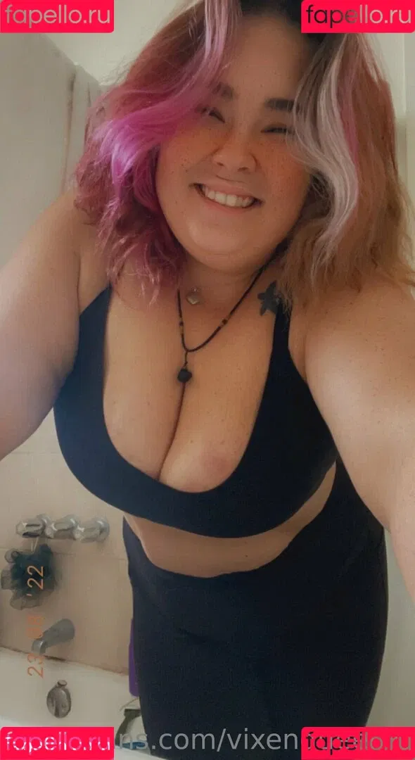vixenqueenie Onlyfans Photo Gallery 