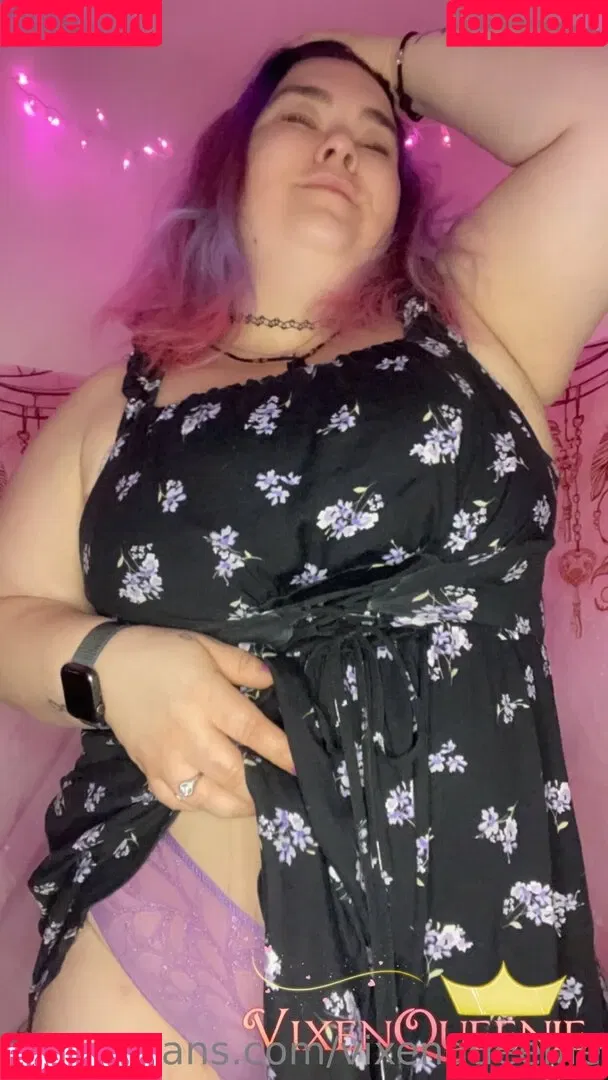 vixenqueenie Onlyfans Photo Gallery 