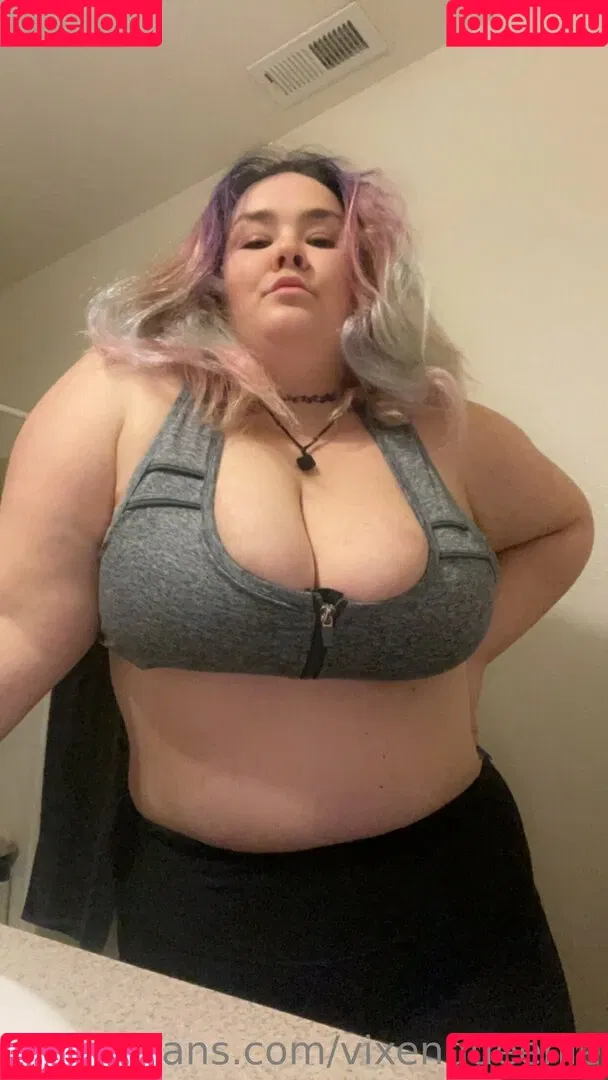 vixenqueenie Onlyfans Photo Gallery 