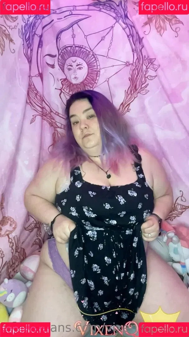 vixenqueenie Onlyfans Photo Gallery 