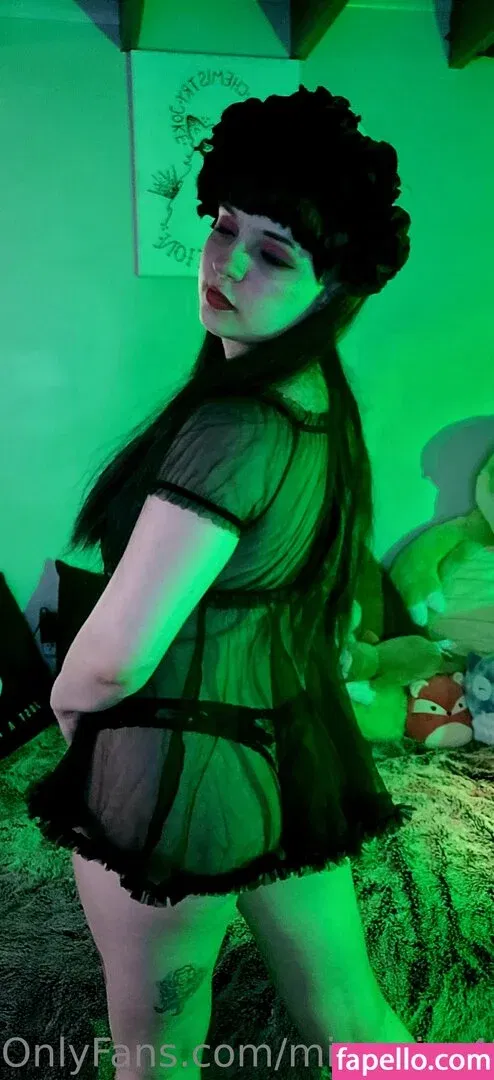 miramira420 Onlyfans Photo Gallery 