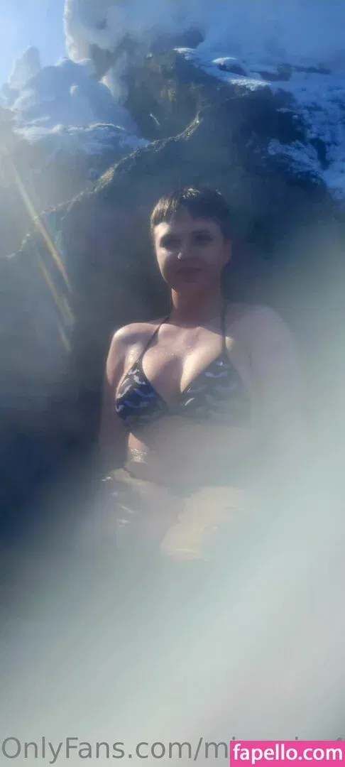 miramira420 Onlyfans Photo Gallery 