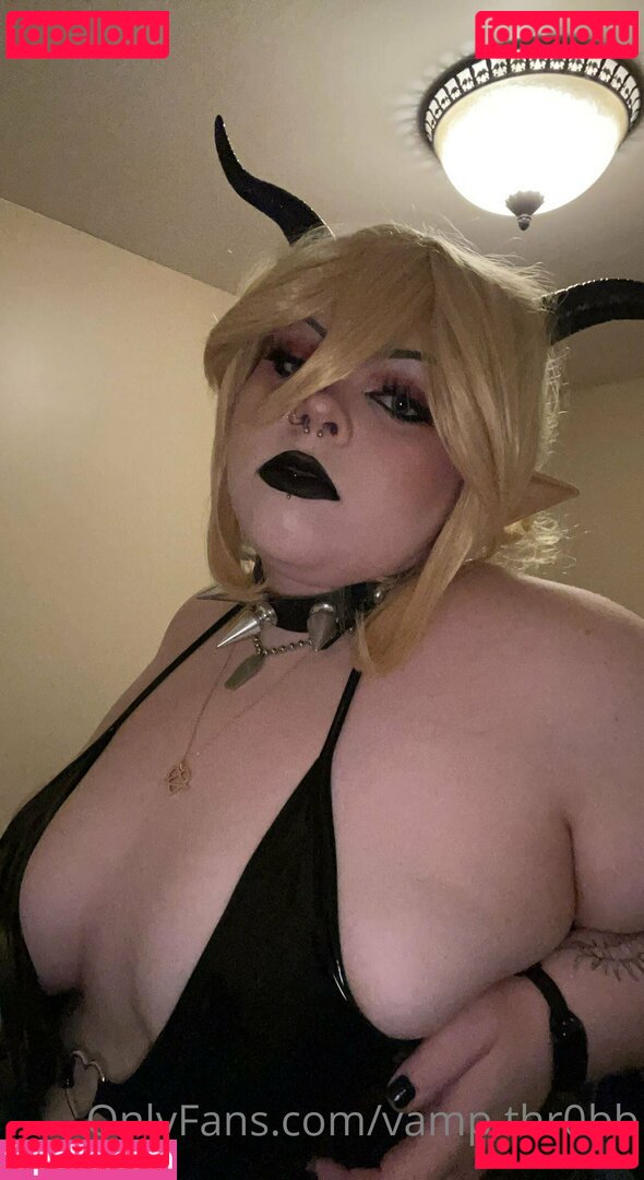 vamp.thr0b / vamp.thr0bb Onlyfans Photo Gallery 