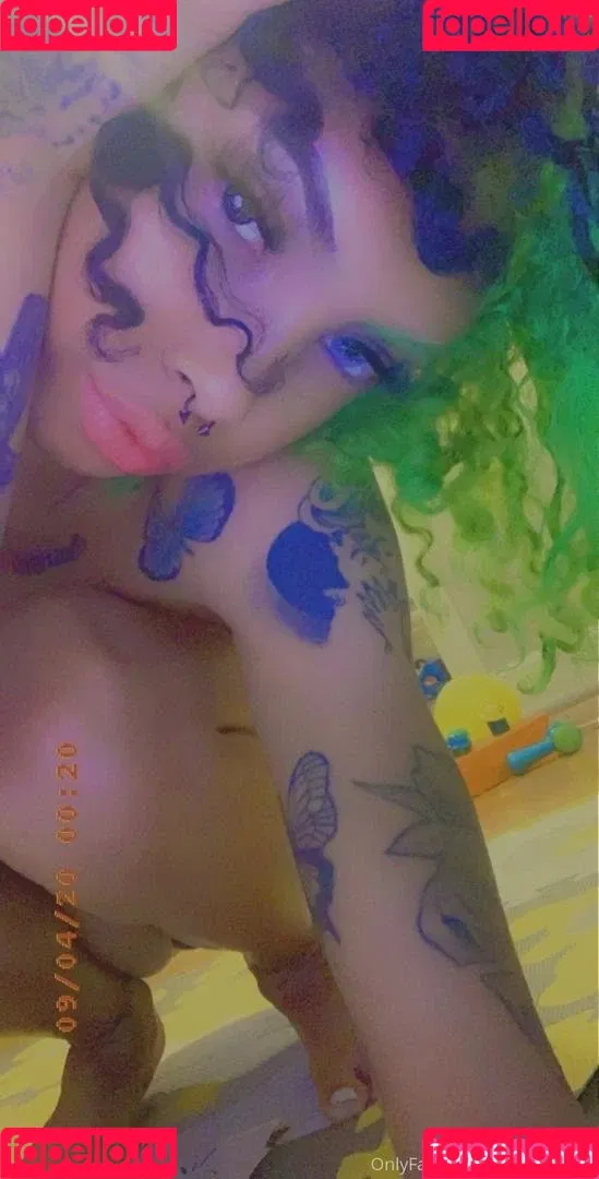 babybrainiac Onlyfans Photo Gallery 