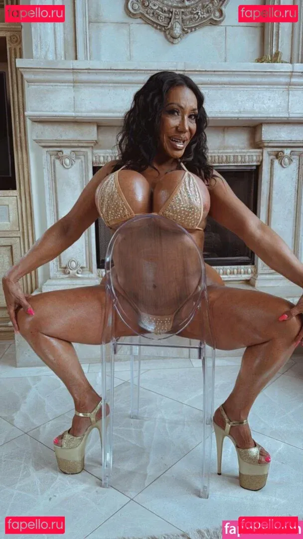 avadevine Onlyfans Photo Gallery 