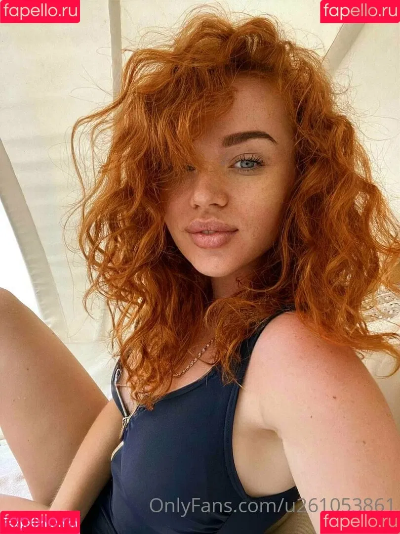 redfoxxxxxxx Onlyfans Photo Gallery 