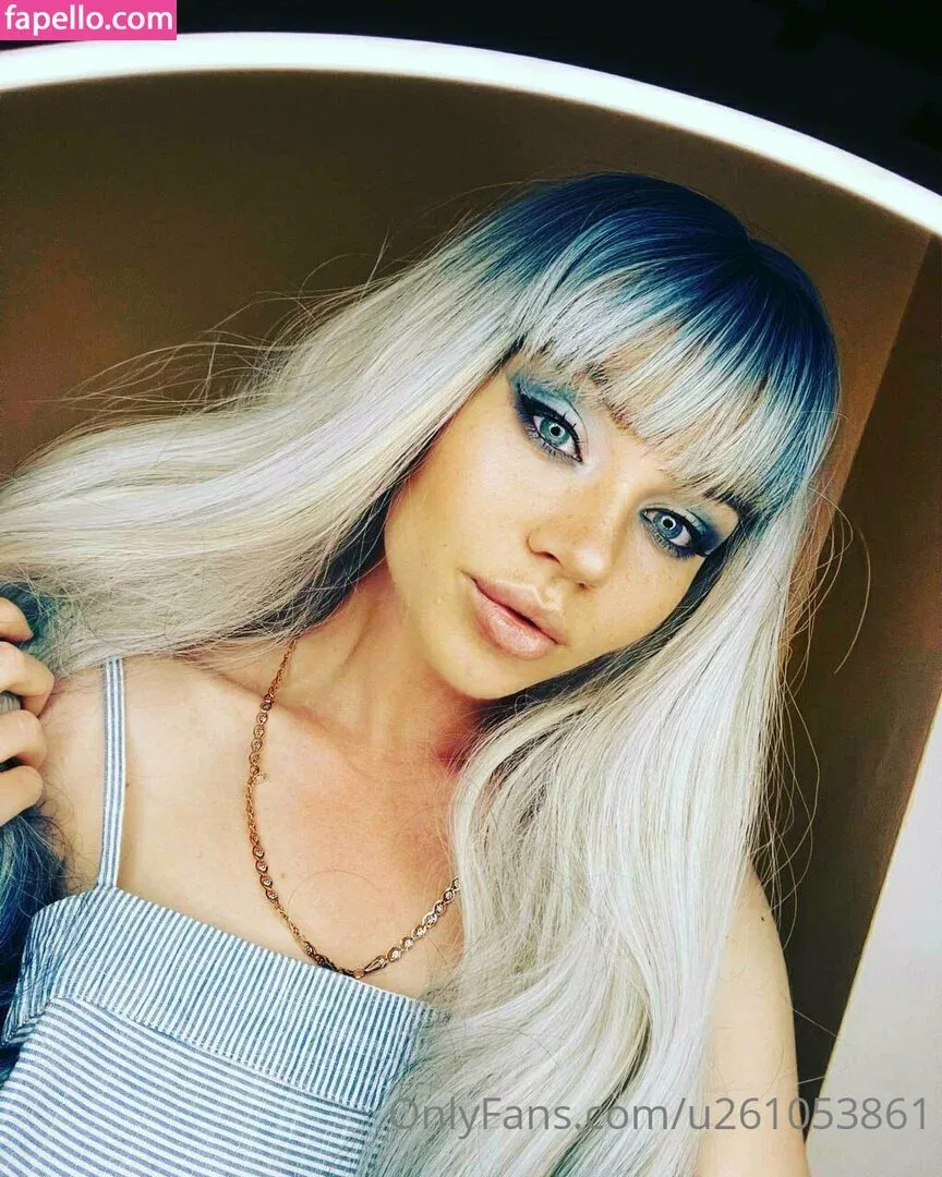 redfoxxxxxxx Onlyfans Photo Gallery 