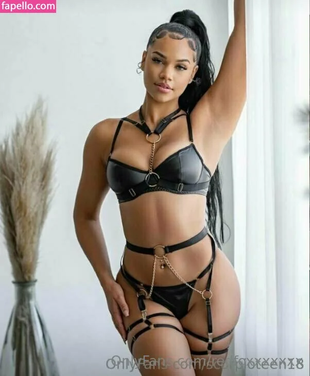 redfoxxxxxxx Onlyfans Photo Gallery 