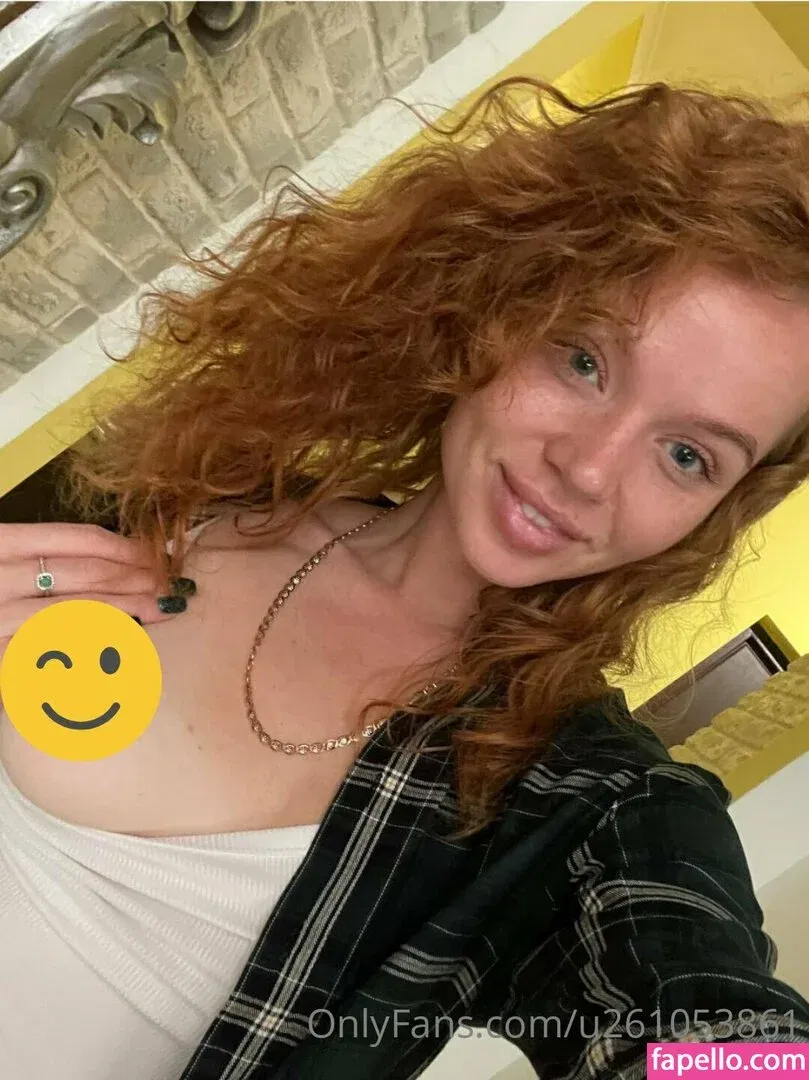 redfoxxxxxxx Onlyfans Photo Gallery 