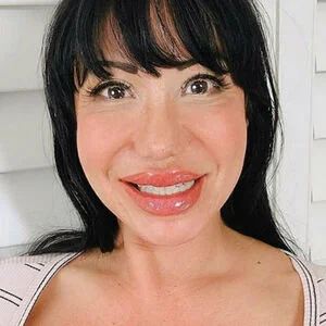 avadevine Onlyfans Photo Gallery 