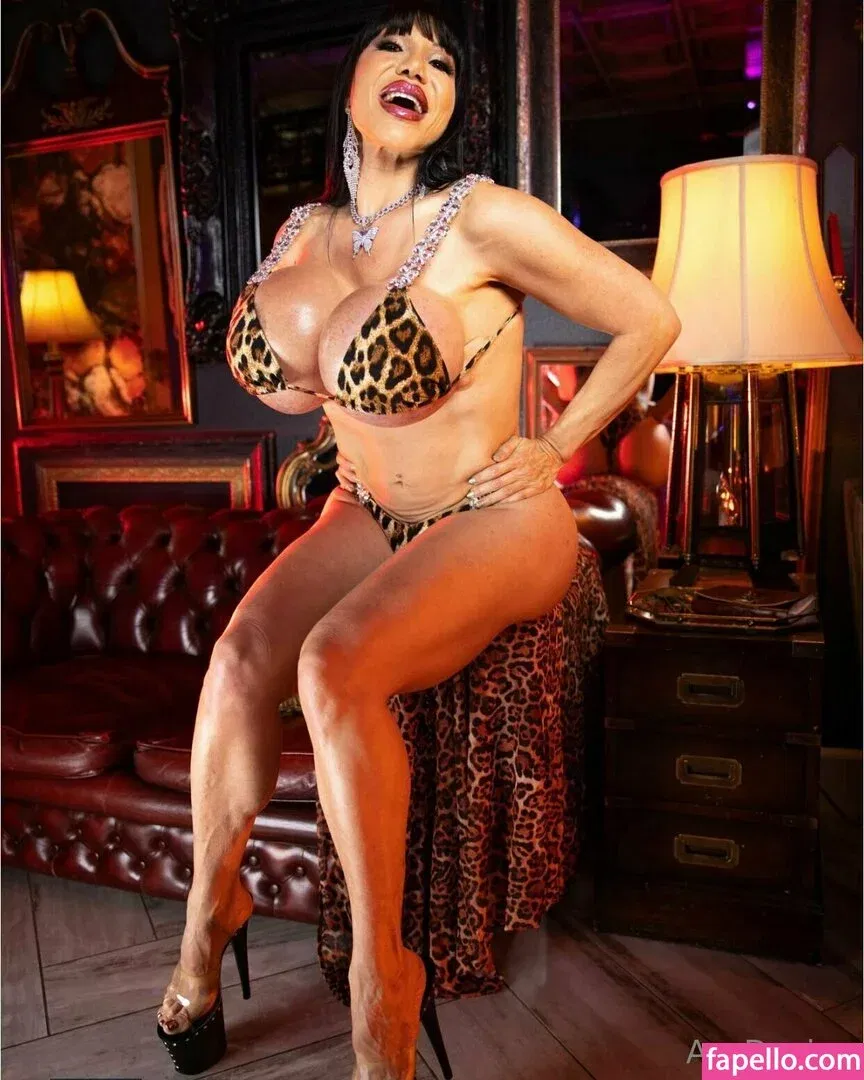 avadevine Onlyfans Photo Gallery 