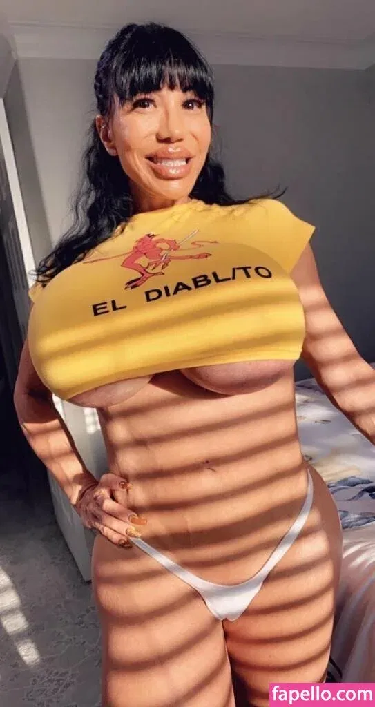 avadevine Onlyfans Photo Gallery 