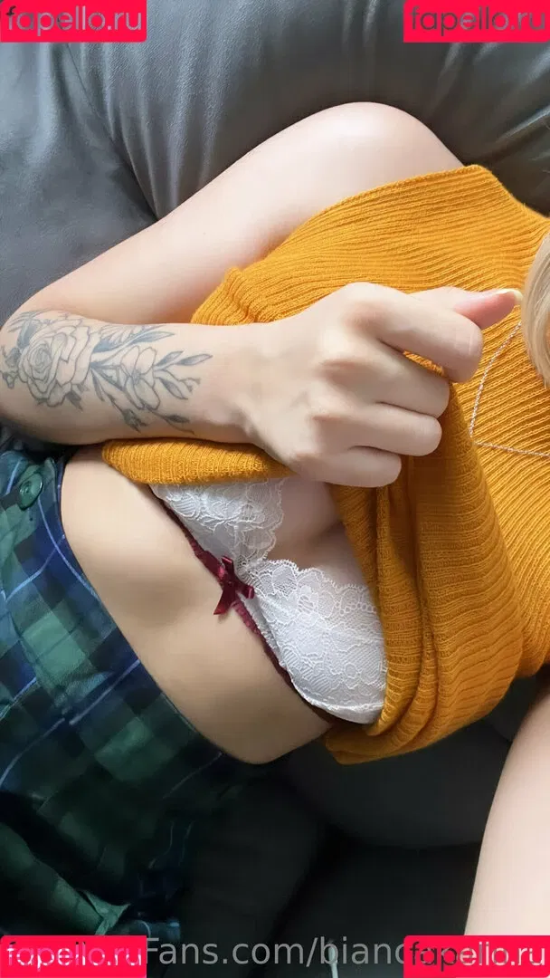 Bianca Karina Onlyfans Photo Gallery 