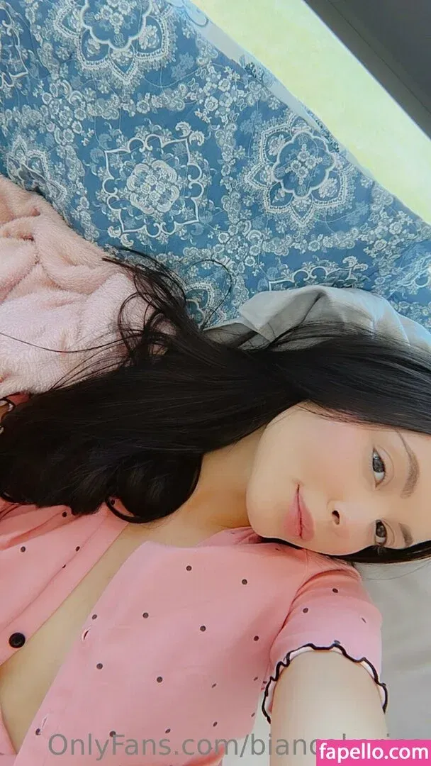 Bianca Karina Onlyfans Photo Gallery 