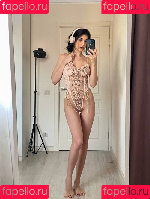 owlida Onlyfans Photo Gallery 