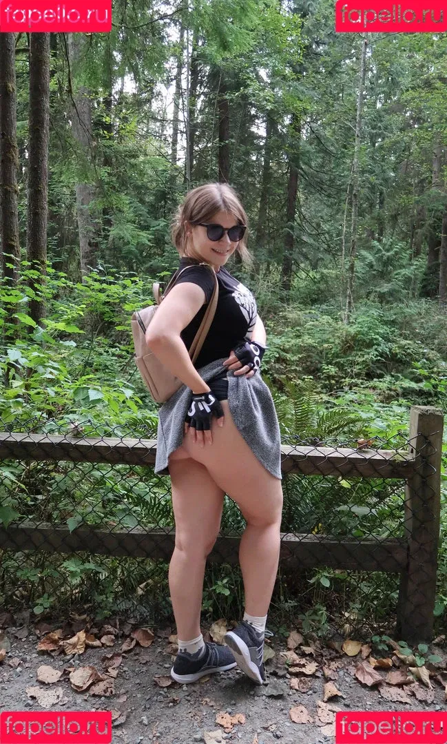 Naomioop Onlyfans Photo Gallery 