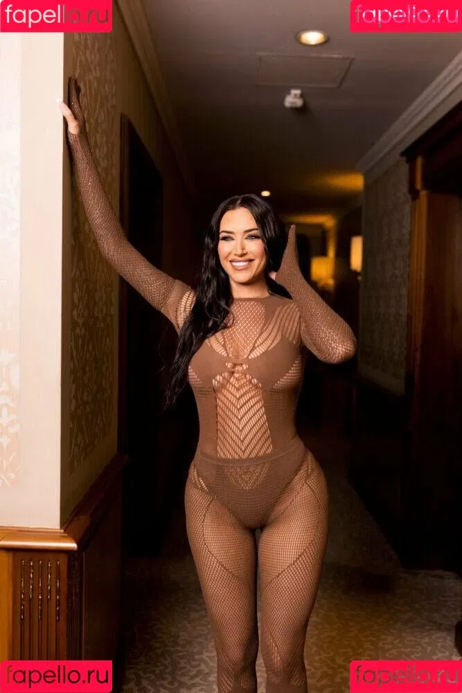 Anastasia Karanikolaou Onlyfans Photo Gallery 