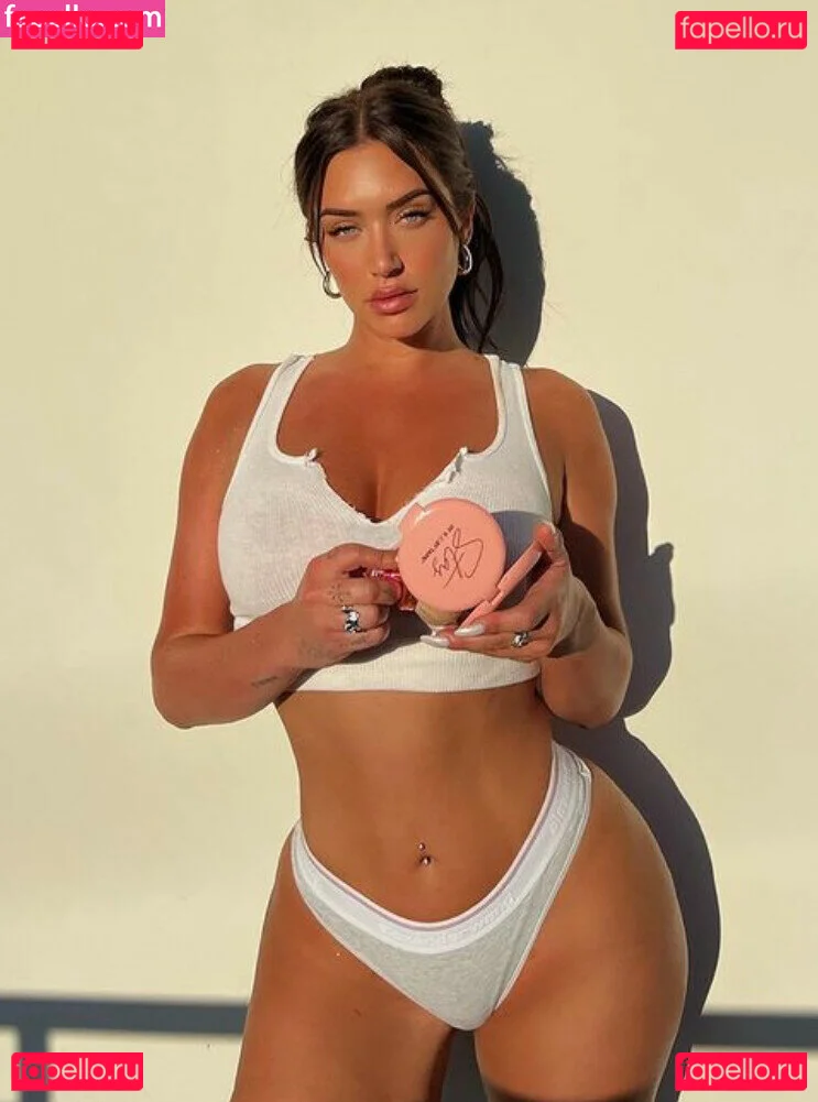 Anastasia Karanikolaou Onlyfans Photo Gallery 