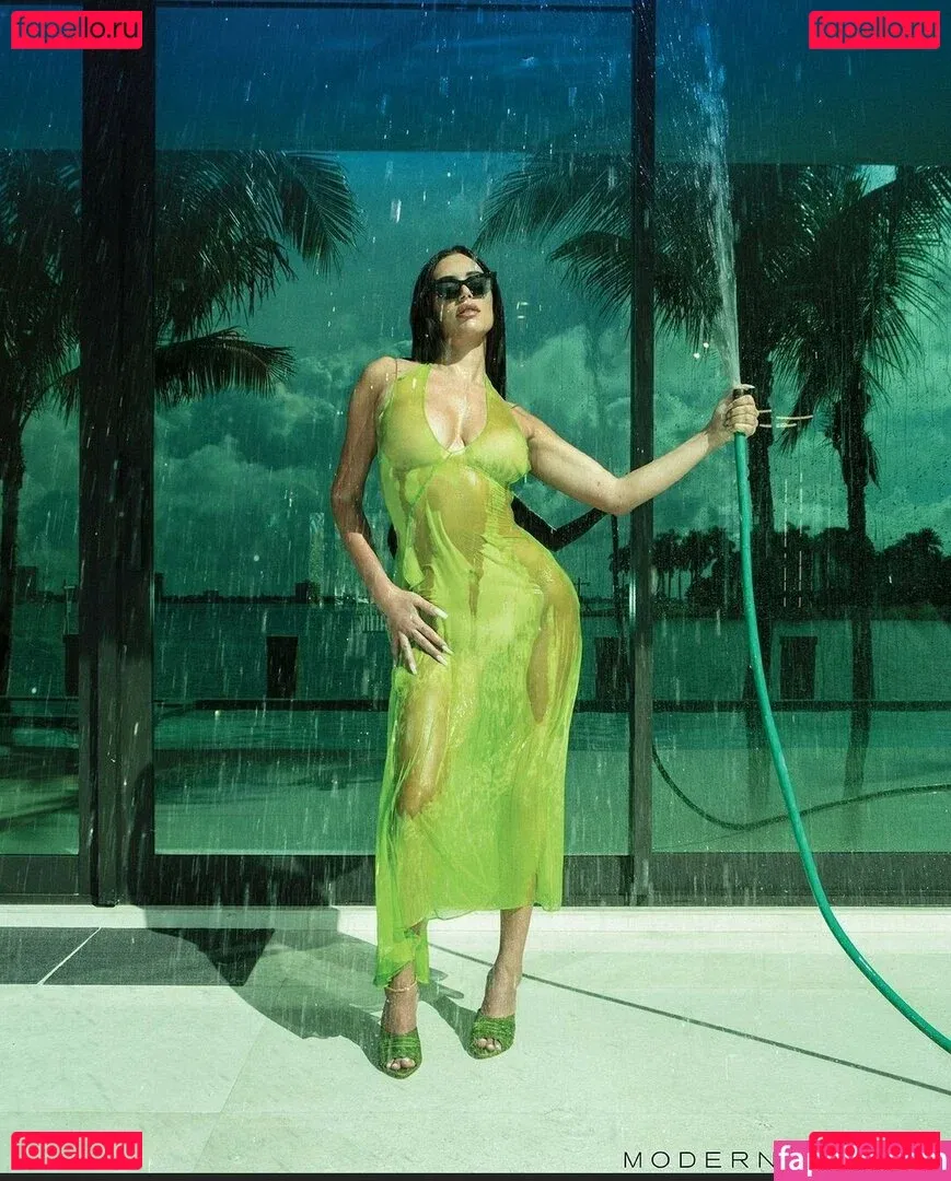 Anastasia Karanikolaou Onlyfans Photo Gallery 