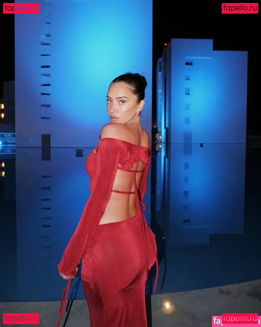 Anastasia Karanikolaou Onlyfans Photo Gallery 