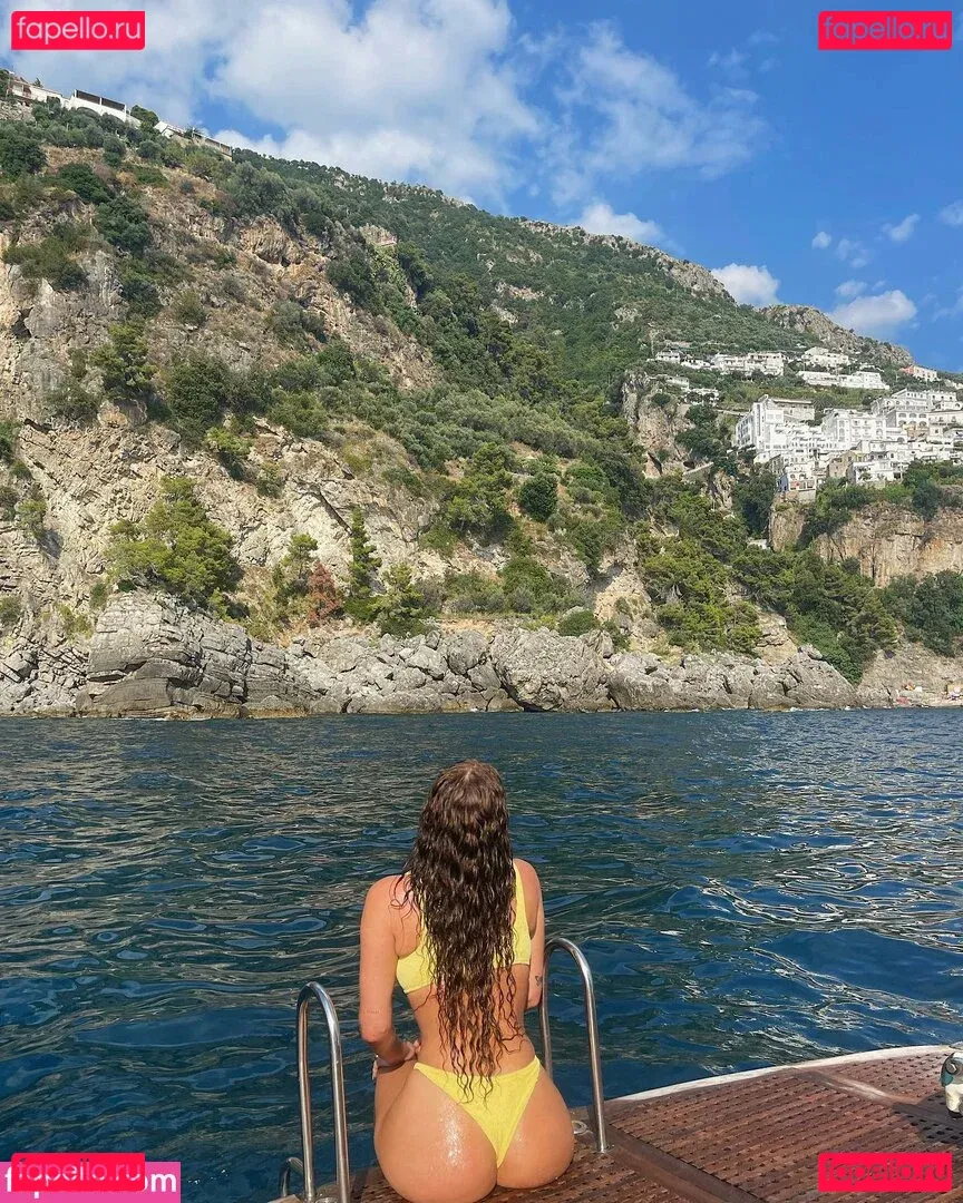 Anastasia Karanikolaou Onlyfans Photo Gallery 