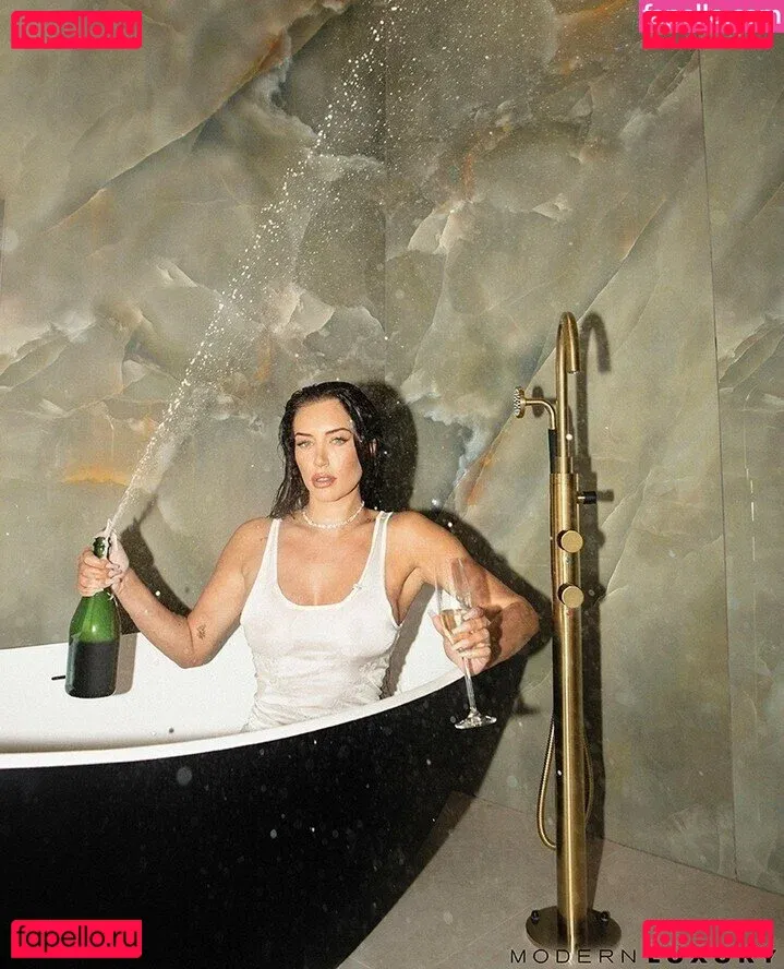 Anastasia Karanikolaou Onlyfans Photo Gallery 