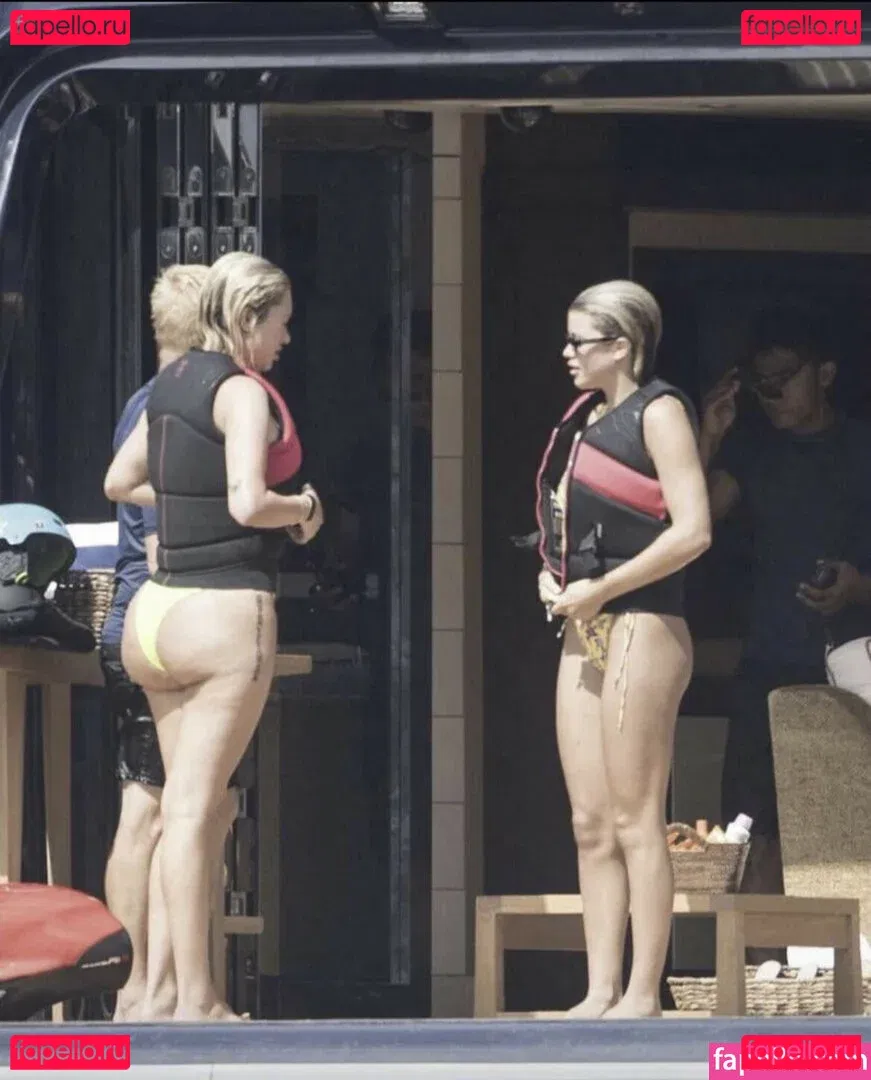 Anastasia Karanikolaou Onlyfans Photo Gallery 