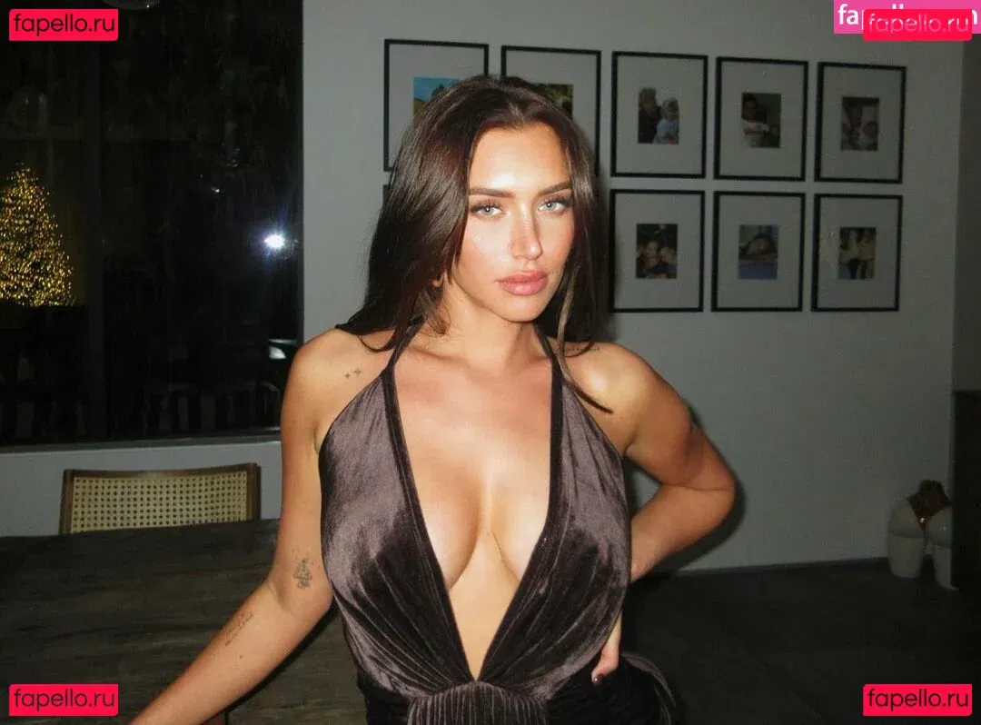 Anastasia Karanikolaou Onlyfans Photo Gallery 