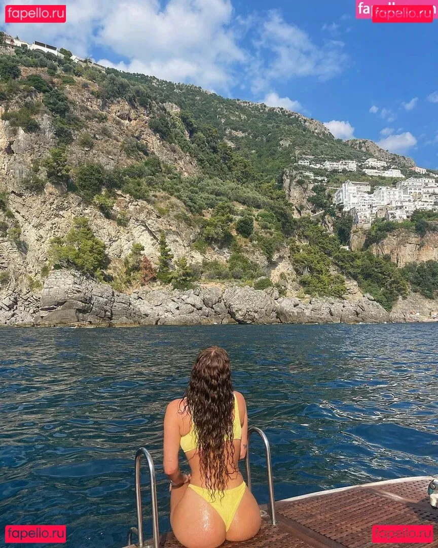 Anastasia Karanikolaou Onlyfans Photo Gallery 