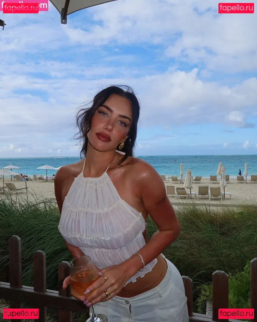 Anastasia Karanikolaou Onlyfans Photo Gallery 