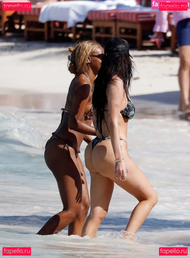 Anastasia Karanikolaou Onlyfans Photo Gallery 