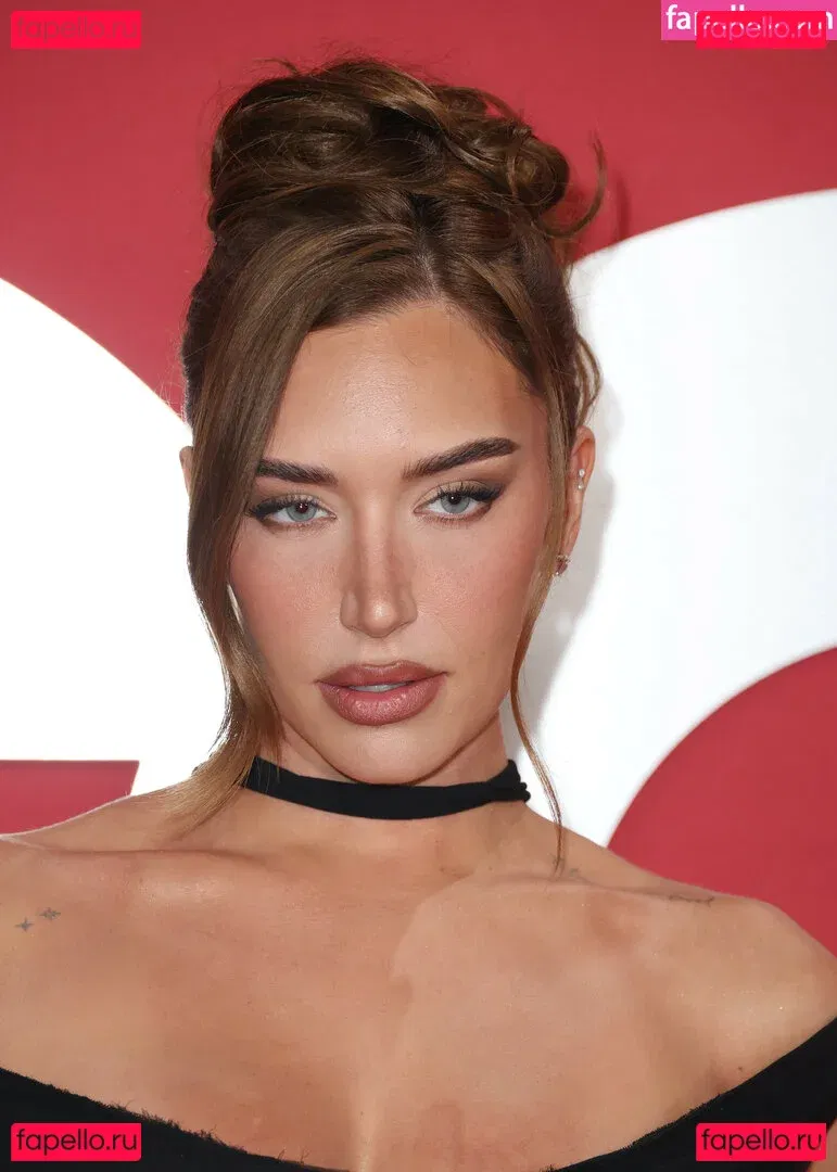 Anastasia Karanikolaou Onlyfans Photo Gallery 