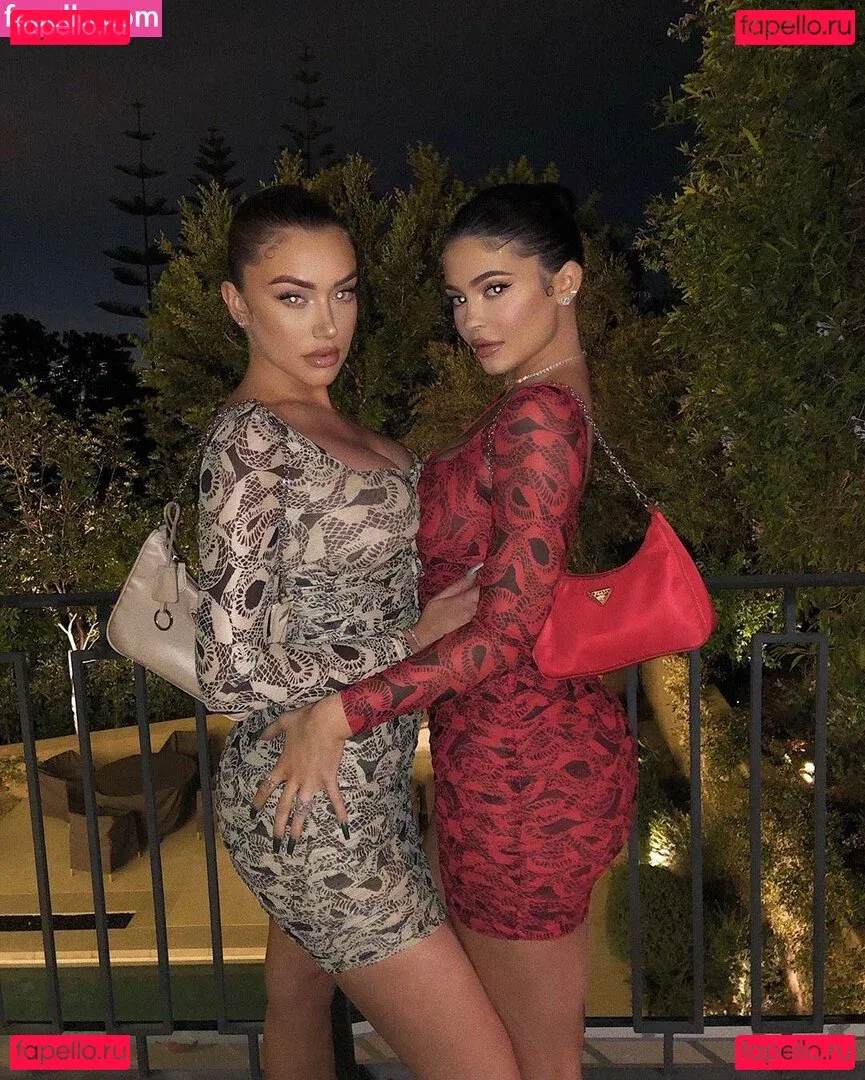 Anastasia Karanikolaou Onlyfans Photo Gallery 