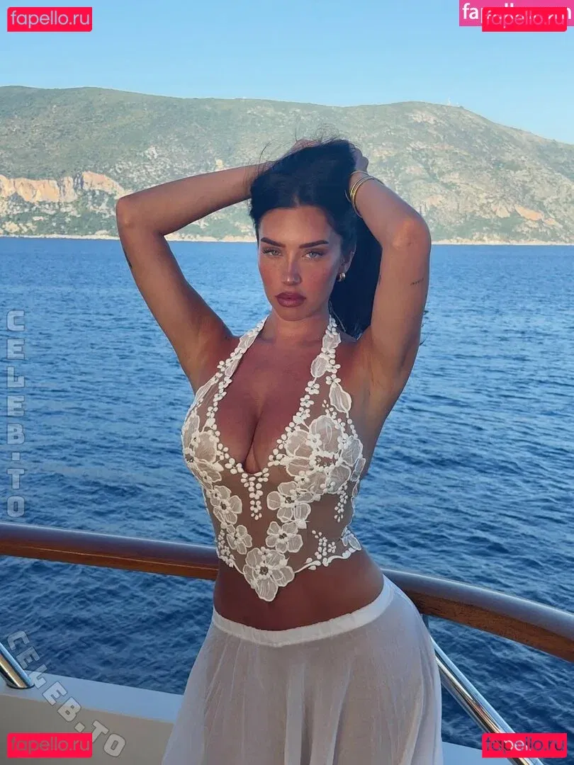 Anastasia Karanikolaou Onlyfans Photo Gallery 