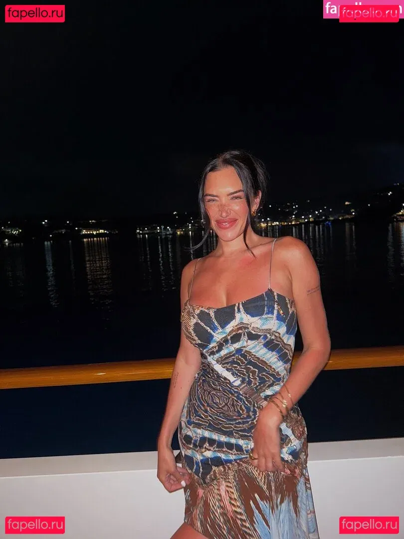 Anastasia Karanikolaou Onlyfans Photo Gallery 