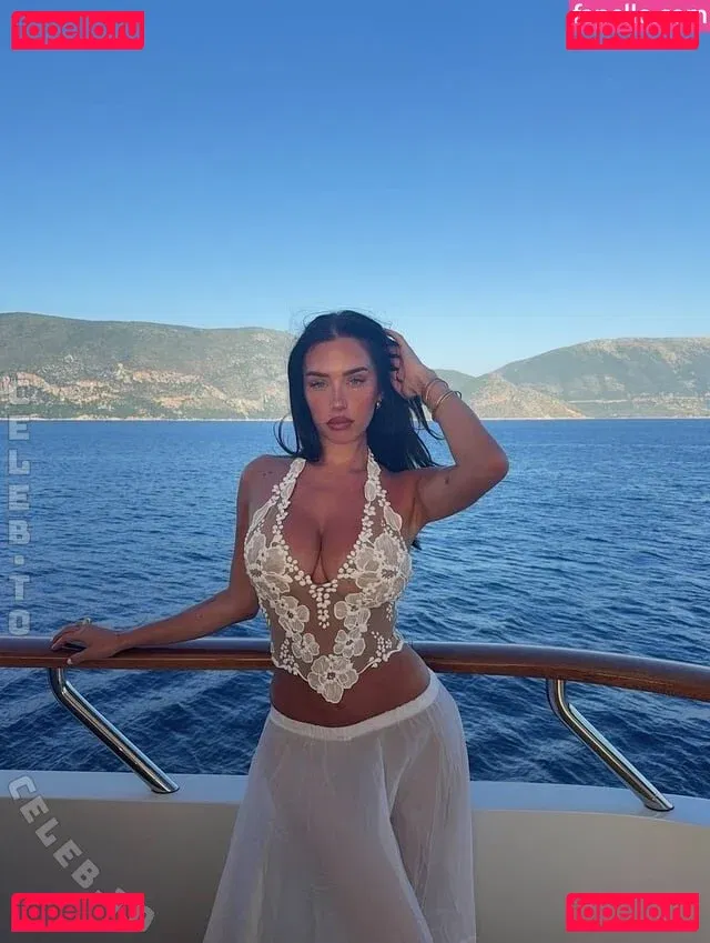 Anastasia Karanikolaou Onlyfans Photo Gallery 