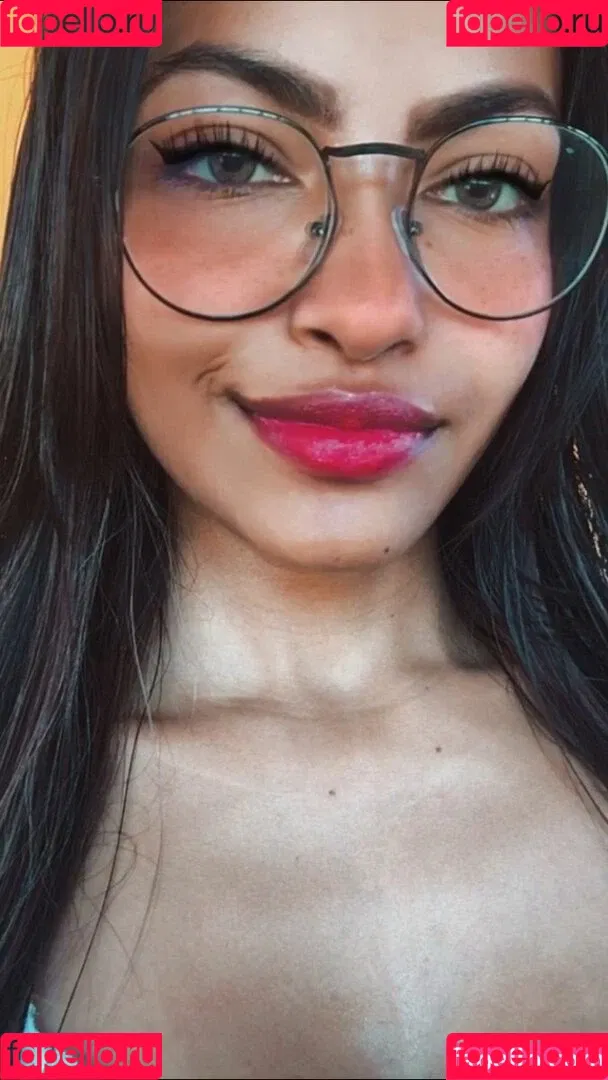Vitória Almeida Onlyfans Photo Gallery 