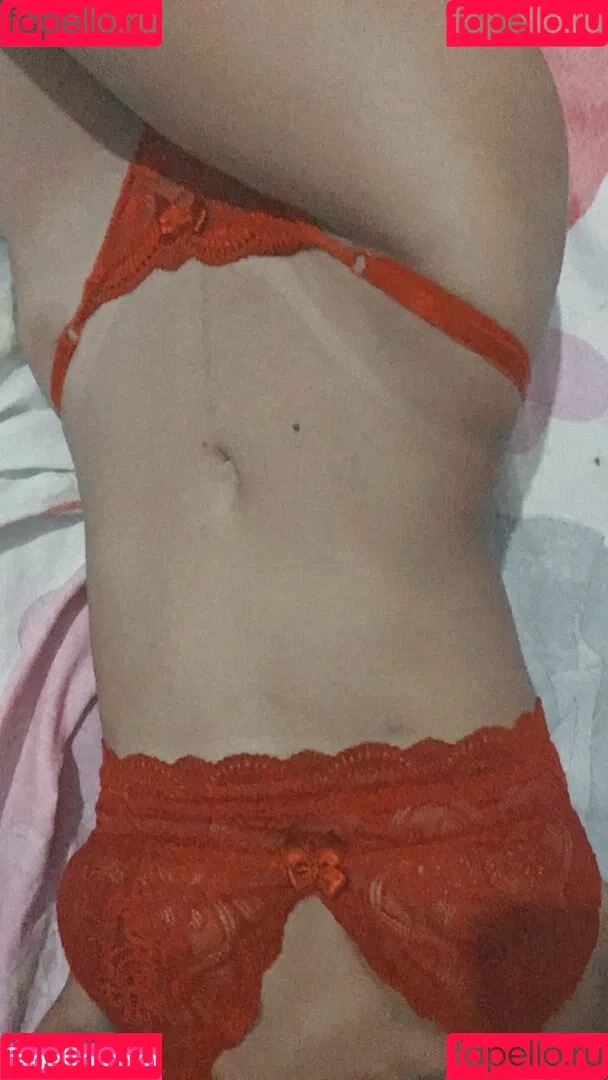 Vitória Almeida Onlyfans Photo Gallery 