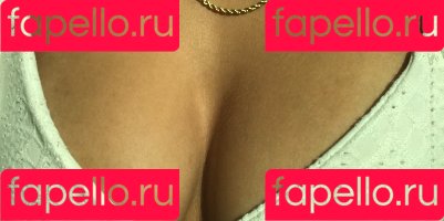 Vitória Almeida Onlyfans Photo Gallery 