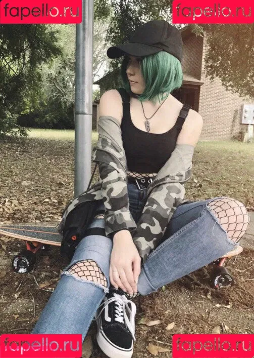 Aestheticallydorky Onlyfans Photo Gallery 