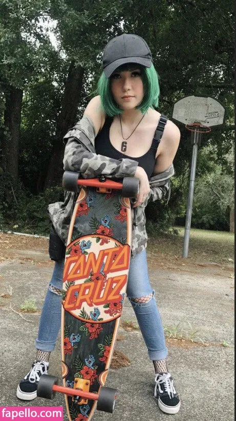 Aestheticallydorky Onlyfans Photo Gallery 