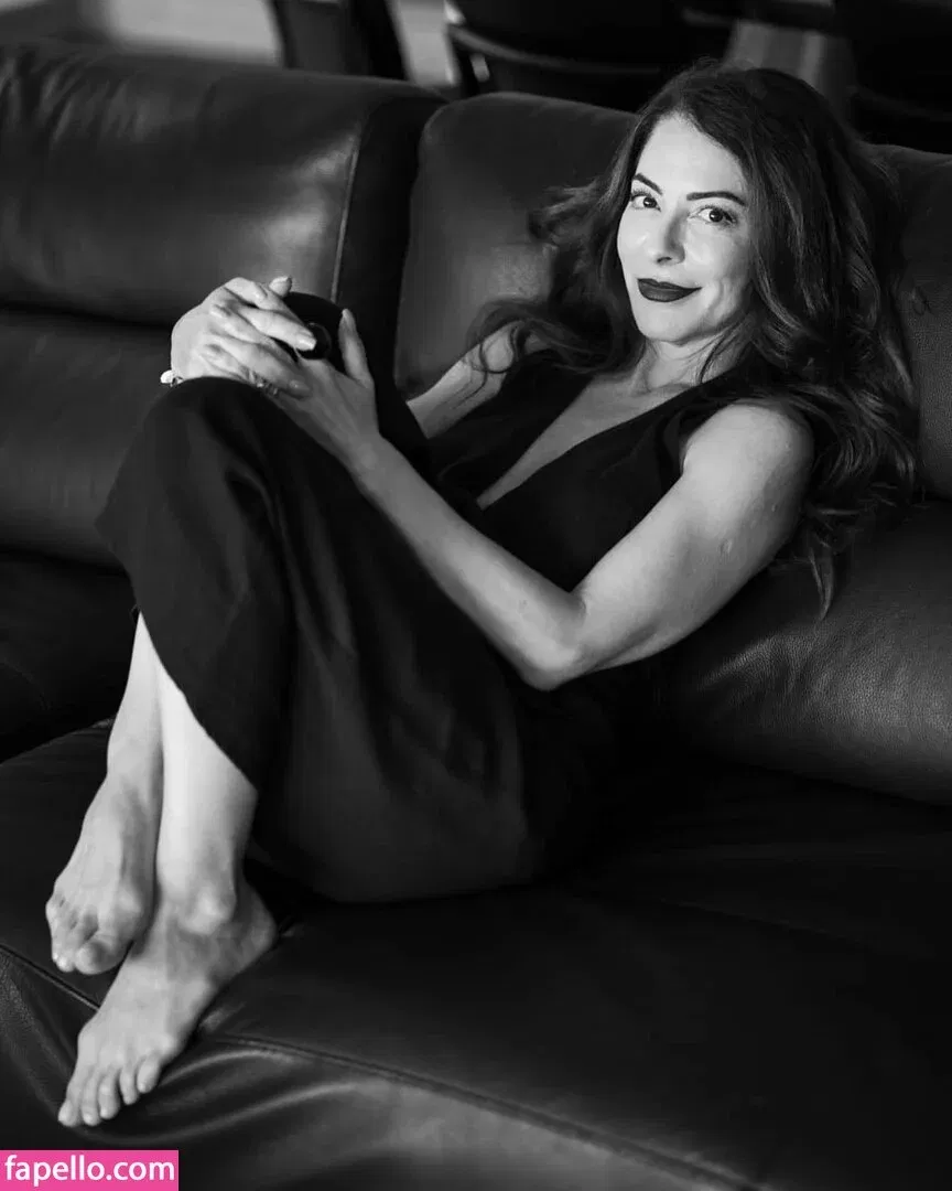 Ana Paula Padrão Onlyfans Photo Gallery 