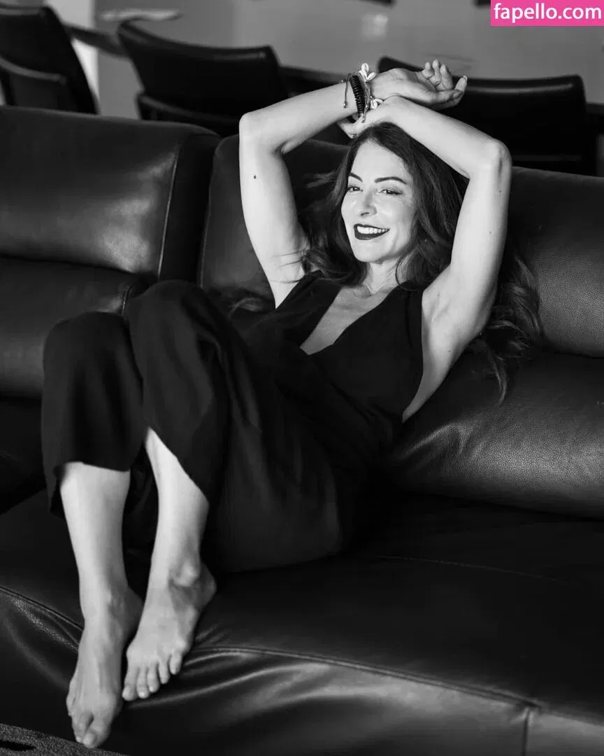 Ana Paula Padrão Onlyfans Photo Gallery 