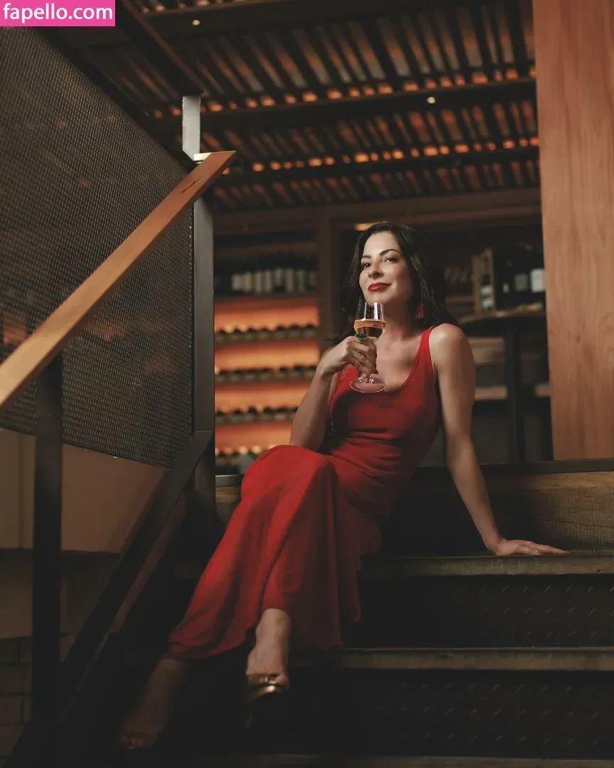 Ana Paula Padrão Onlyfans Photo Gallery 