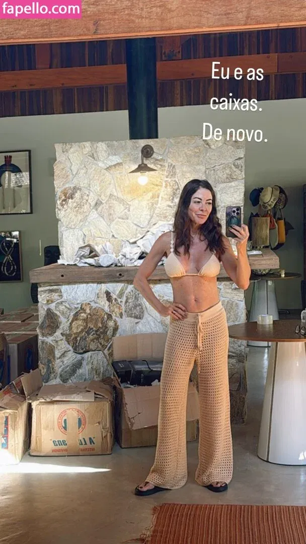 Ana Paula Padrão Onlyfans Photo Gallery 