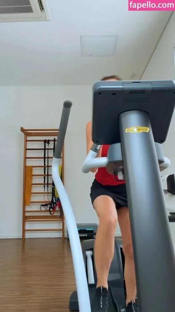 Ana Paula Padrão Onlyfans Photo Gallery 