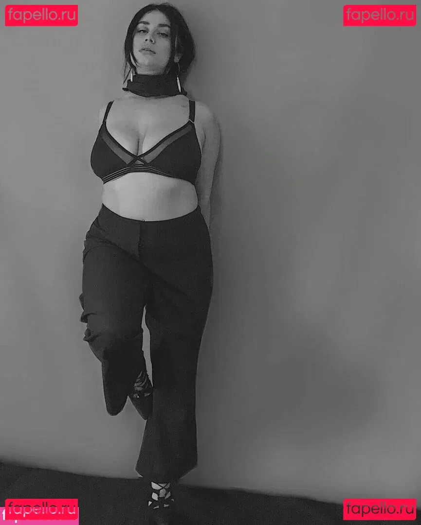 Paige Mary Grace Onlyfans Photo Gallery 