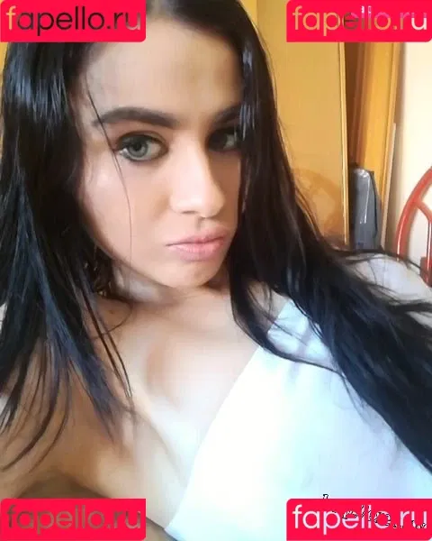 Bereczki Noemi Onlyfans Photo Gallery 