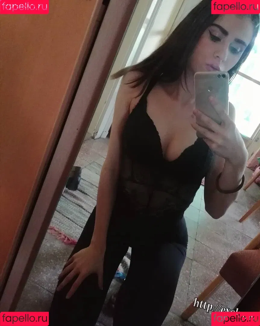 Bereczki Noemi Onlyfans Photo Gallery 